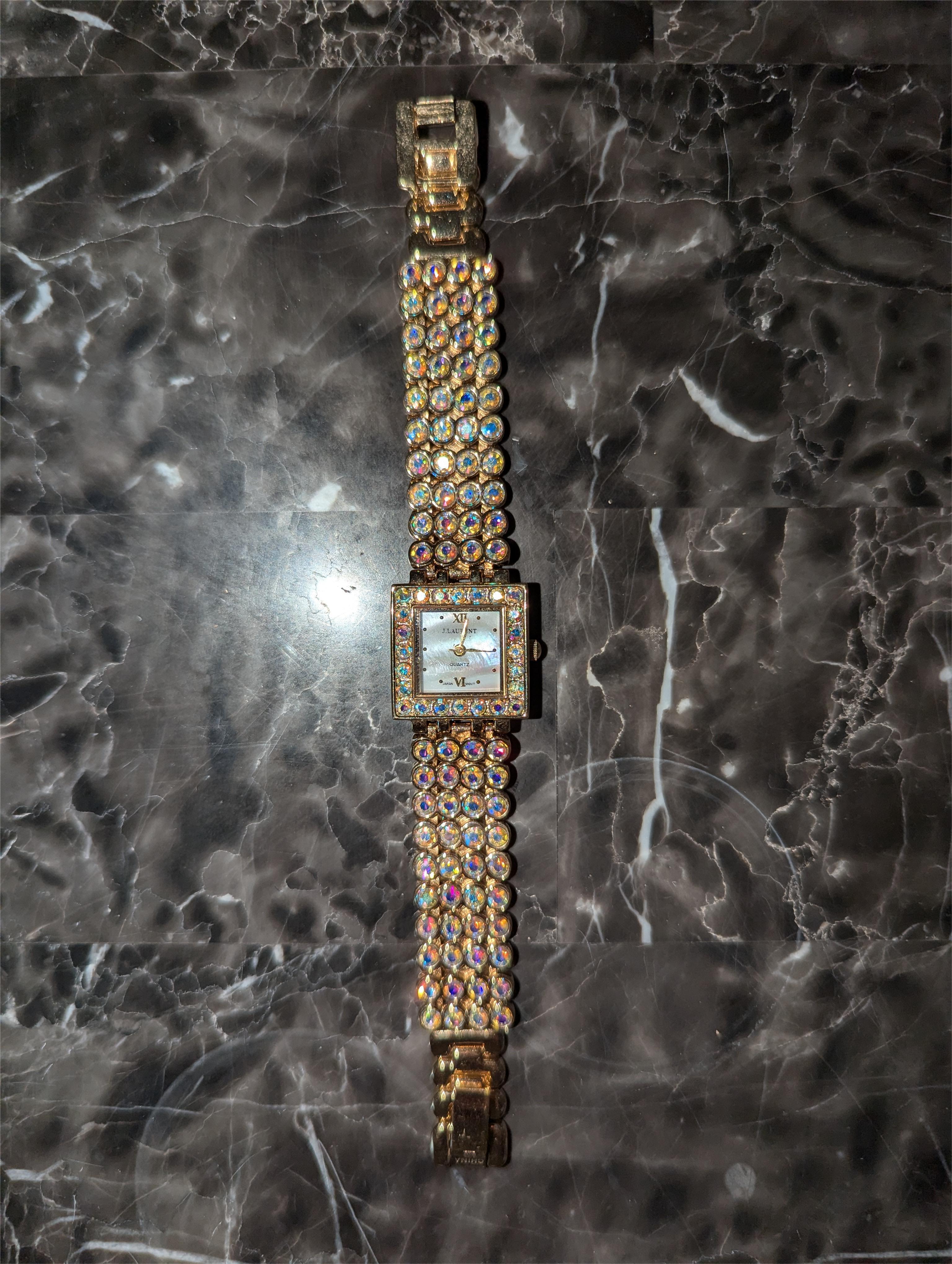 Watch 10