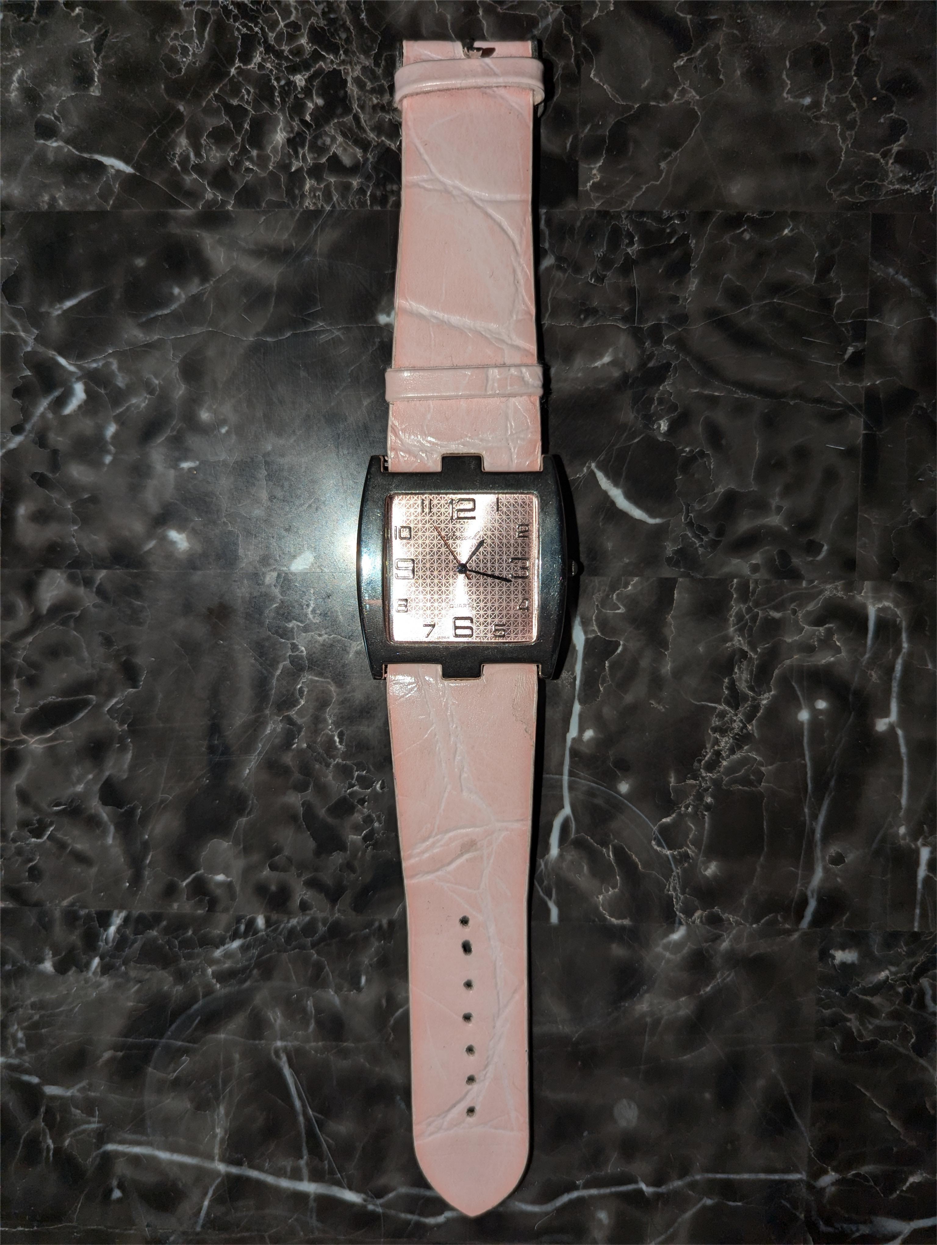 Watch 16